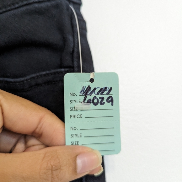 AMERICAN EAGLE OUTFITTERS black jegging stretch jeans - Picture 2 of 6